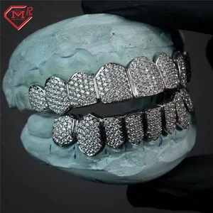 Op Maat Gemaakte Hiphop Sieraden Grillz Boven Of Onder Zichtbaar 925 Sterling Zilveren Tanden Mond Volledig Bevroren Uit Vvs Moissanite Grillz