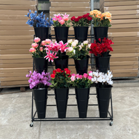 Présentoir à plantes multi-niveaux moderne avec roulettes, chariot de jardin, étagère à fleurs, 12 seaux en fer pour fleurs fraîches