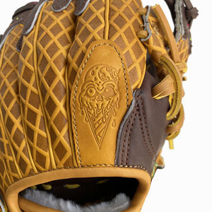 Guantes de Softbol Juveniles de Diseño Nuevo, Personalizados, con Diseño de Helado, de Cuero Japonés Genuino - Product Image 3