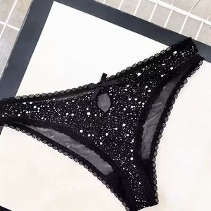 Culottes transparentes en dentelle tricotée florale taille basse pour femmes, fines et sexy, en nylon de haute qualité - Product Image 4