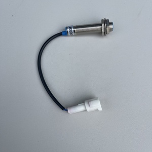 Piezas de repuesto para autobús Zhongtong, interruptor de proximidad, par de contactos normalmente abiertos para puerta trasera de autobús - Product Image 3