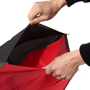 Parapluie inversé à poignée C, design créatif, intérieur extérieur, personnalisable avec impression de logo de voiture. - Product Image 3