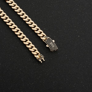 Großhandel Unisex Iced Out Cuban Link Halskette Geometrischer Zirkon Messing Hip-Hop Schmuck 14K Vergoldete Kubische Zirkonia Halskette - Product Image 4