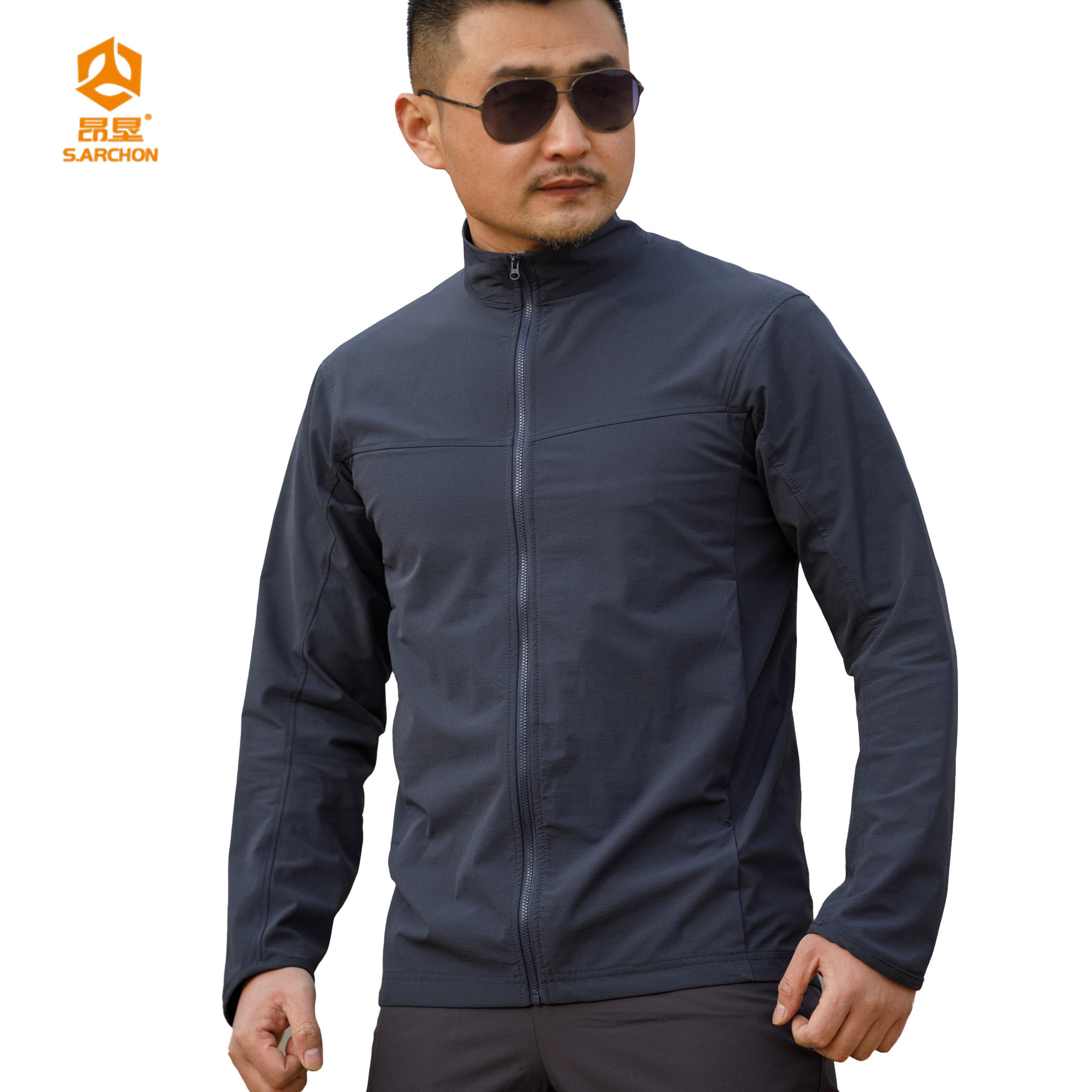 สีน้ำเงิน