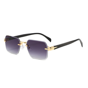 Lunettes <span class=keywords><strong>de</strong></span> soleil rectangulaires tendance rétro en alliage avec logo personnalisé 2026, protection UV400, sans monture, dégradées, pour hommes et femmes - Product Image 2