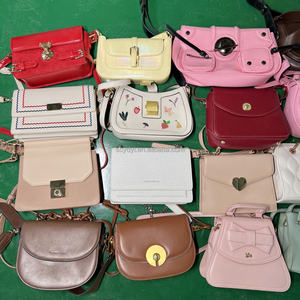 กระเป๋าถือมือสอง A6 ลดราคาสุดฮอต กระเป๋าสะพายไหล่สุดเก๋สำหรับผู้หญิง คุณภาพเยี่ยม กระเป๋า Ukay มือสองจากโรงงานโดยตรง - Product Image 2