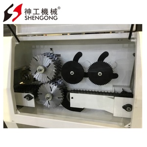 <span class=keywords><strong>Scie</strong></span> à <span class=keywords><strong>ruban</strong></span> de bois Horizontal Automatique Machine de coupe Machine de coupe Bois <span class=keywords><strong>Scie</strong></span> à panneaux en bois Machine de découpe - Product Image 3