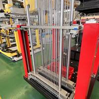 Presse à ailettes mécanique automatique CNC multifonctionnelle professionnelle à grande vitesse de type C en aluminium avec moteur 220KW 380V pour le poinçonnage en ligne