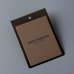 Bán buôn thời trang biểu tượng tùy chỉnh Giấy PVC thẻ giấy treo <span class=keywords><strong>tag</strong></span> với chuỗi cho hàng may mặc - Product Image 6