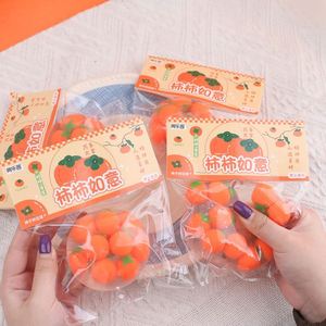 ของเล่นบีบรูปผลไม้ลูกพลับทำจากยางนิ่ม ของเล่นบีบคลายเครียดสำหรับเด็ก ลูกบอลบีบระบายอารมณ์ - Product Image 1