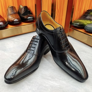 Chaussures habillées pour hommes de luxe faites à la main, polies et colorées, style britannique, chaussures pointues sculptées Brooke - Product Image 3