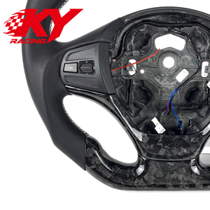 Volant sport personnalisé en fibre de carbone forgée avec LED et indicateur de régime pour BMW F20 F21 F22 F30 F31 F32 F33 F25 F26 E53 E90 E87 E83 E61 E39 F80 - Product Image 2