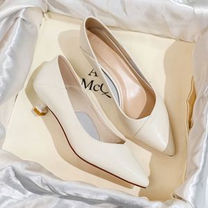 Zapatos de Trabajo con Suela Suave para Azafatas, Tacones Altos Negros Tipo Stiletto, Zapatos de Oficina con Punta en Pico y Etiqueta - Product Image 2