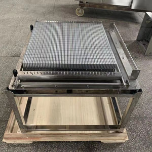 Cortador de Chocolate con Alambre, Cortador de Chocolate en Forma de Guitarra para Cortar Caramelos Blandos <span class=keywords><strong>y</strong></span> Cubos de Chocolate - Product Image 1