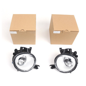 ไฟตัดหมอกฮ่องกง รุ่น 7L6941699F 7L6941700F สำหรับรถยนต์ Volkswagen Touareg Porsche Cayenne ปี 2003-2010 แบบหลอดฮาโลเจน - Product Image 4