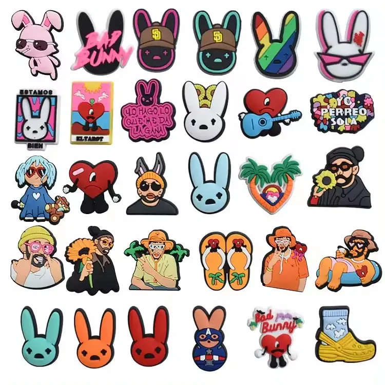 2023 yeni varış kötü bunny ayakkabı charms için kötü bunny charms clog için toptan PVC dekorasyon ayakkabı mağazası