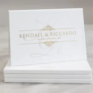 Creatore di inviti di nozze di qualità professionale carta di nozze con copertina rigida in rilievo bianco e oro con carta di ricezione