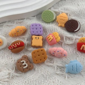 Boutons en plastique colorés pour modélisation de jouets de Noël (arbre, bonhomme de neige) – Bricolage manuel pour enfants - Product Image 6