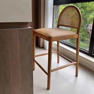 Tabouret <span class=keywords><strong>de</strong></span> comptoir HLM110 <span class=keywords><strong>de</strong></span> style côtier classique nordique avec dossier arqué, texture <span class=keywords><strong>de</strong></span> canne naturelle, bois massif, siège en rotin tressé, chaise <span class=keywords><strong>de</strong></span> bar - Product Image 1