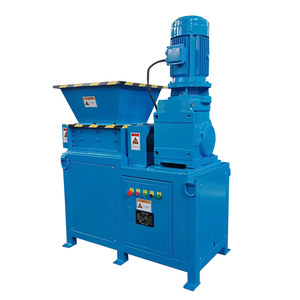 Petite machine de broyage de ferraille métallique utilisée pour le broyage du plastique et du bois, moteur à engrenages, traitement de l'acier inoxydable et de l'alliage d'aluminium - Product Image 1