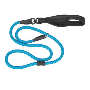 Correa de perro de entrenamiento largo de nuevo diseño Correa de perro de entrenamiento antienredos de nailon duradero con asa acolchada - Product Image 3