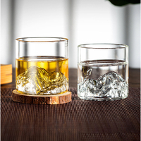 Lot de Mugs Uniques en Verre Borosilicate Haut de Gamme 180 ml, Tasses à Whisky et Verres à Liqueur Vodka avec Design Mont Fuji en 3D