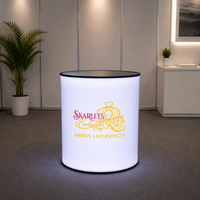 Table de comptoir portable pliable avec éclairage LED pour salons professionnels, publicité et promotion d'événements – Table pop-up en gros