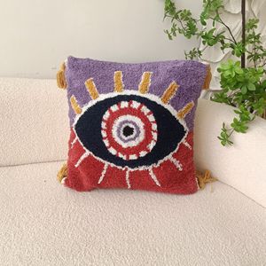 Fodera per cuscino decorativo Evil Eye trapuntata con nappe, fatta a mano, artigianale, etnica, di lusso, per divano - Product Image 4
