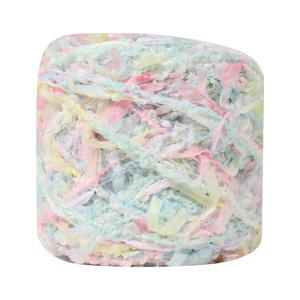 Boule <span class=keywords><strong>de</strong></span> <span class=keywords><strong>laine</strong></span> <span class=keywords><strong>dégradée</strong></span> mélangée à la main Crochet grand cercle segment <span class=keywords><strong>de</strong></span> fil épais teint fantaisie bricolage fil mélangé <span class=keywords><strong>laine</strong></span> à la main - Product Image 5