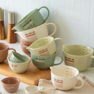 ชามเซรามิกผสมอาหารคุณภาพสูงสำหรับใช้ในครัวเรือน พร้อมหูจับและปากชามแหลมสำหรับผสมแป้งอบ - Product Image 2