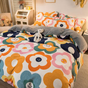 Parure de <span class=keywords><strong>lit</strong></span> en velours de lait chaud d'hiver, ensemble de quatre pièces en flanelle de corail épaissie, housse de couette en peluche, ensemble de draps trois pièces pour enfants - Product Image 2