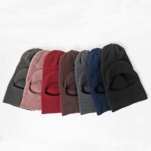 Cagoule d'hiver d'extérieur haute qualité avec cache-oreilles et cache-cou intégré, 100 % polyester respirant - Product Image 1
