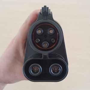 อะแดปเตอร์ CCS2 เป็น CCS1 สำหรับเครื่องชาร์จรถยนต์ไฟฟ้า 2 in 1 1000V 250A ชาร์จเร็ว และชาร์จแบบ Type 2 AC สำหรับรถยนต์ไฟฟ้าของสหรัฐอเมริกาที่สถานีชาร์จในยุโรป - Product Image 6