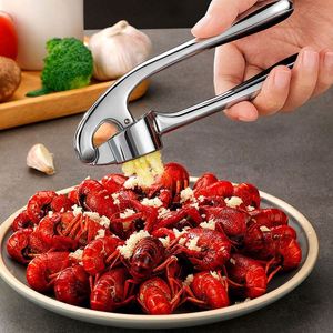 Easy to Squeeze Handle Kitchen Premium Garlic Press with Silicone Garlic Peeler and Cleaning Brush - Product Image 4