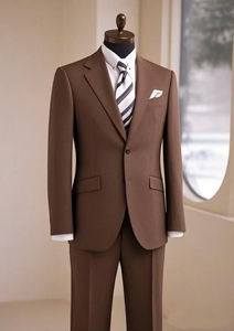 Traje de Hombre en Tela Italiana, Ropa de Negocios a Medida, Fabricación al por Mayor y OEM - Product Image 2