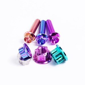 Boulon à bride hexagonale en titane GR5, filetage grossier, anodisé, métrique, avec écrou assorti pour modification de moto - Product Image 1