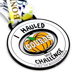 Fábrica Custom Design Metal Sports Award 3D Correndo Spin Girado Esmalte Halloween Medalhas