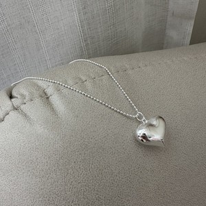 Collar de Plata de Ley S925 con Corazón Hueco Estilo Coreano, Cadena para Clavícula Minimalista, Moderna y Retro, Venta al por Mayor - Product Image 3