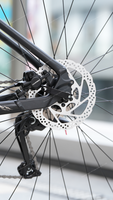 MT390 AL6061 Aluminium-Legierung Mountainbike 29*2,1 Zoll SHI MANO CUES 9S TEKTRO Hydraulische Scheibenbremsen 13,6KG Leichtgewicht Hardtail