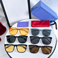 Lunettes de soleil rétro de marque célèbre, style tendance 2026, monture carrée intégrale souple TR90, protection UV400 dégradée