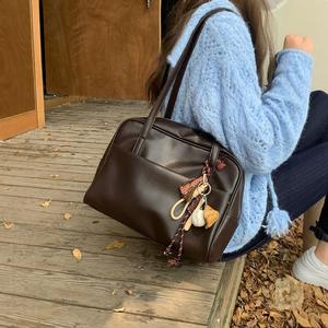 Sac fourre-tout rétro pour femme, à porter à l'épaule, grande capacité, doublure en PU, fermeture éclair, toutes saisons - Product Image 1