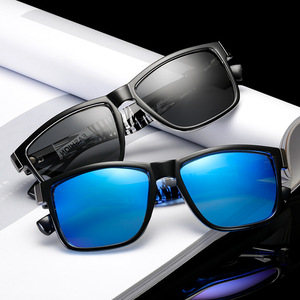 Lunettes <span class=keywords><strong>de</strong></span> soleil polarisées <span class=keywords><strong>de</strong></span> <span class=keywords><strong>sécurité</strong></span> pour hommes et femmes, <span class=keywords><strong>de</strong></span> marque, design tendance, vente en gros, colorées, avec revêtement en résine TAC, protection UV400, pour le sport - Product Image 2
