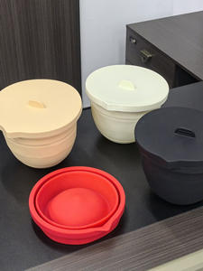 Pour les mélangeurs <span class=keywords><strong>KitchenAid</strong></span> de 5 litres, modèle 0088XX, la housse de protection en silicone est pliable, livrée avec une doublure pour économiser de l'espace - Product Image 3