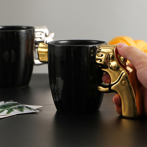 <span class=keywords><strong>Taza</strong></span> de café con mango de pistola de cerámica creativa, tazas de gran capacidad, <span class=keywords><strong>Taza</strong></span> de cerámica <span class=keywords><strong>personalizada</strong></span> - Product Image 4