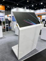 Kiosque OLED Transparent 30 pouces, Transmittance Élevée 43%, Affichage Numérique Tactile 10 Points, Android/PC SDK pour Expositions Intérieures et Commerce de Détail OEM