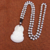 2025 Nouveau Collier Bouddha Perlé en Gros Bijoux de Mode Chaîne Pendentif Breloques Statue de Bouddha Rieur en Jade et Cristal pour Unisexe