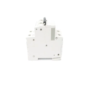 ELECTRIC A9F95272 1.6A 415V NSNP Nouveau Original Prêt Stock Automatisation Industrielle PAC Contrôleur de Programmation PLC Dédié - Product Image 1