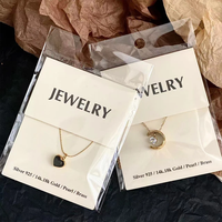 Tarjetas de exhibición de joyería de papel ecológicas personalizadas con bajo MOQ para anillos, pulseras y collares, etiquetas de embalaje diversificadas