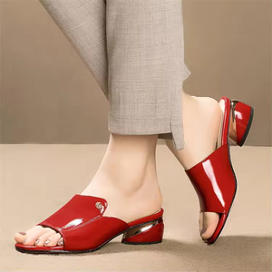 New Women's <b>Shoes</b> With Thick Heeled <b>Shoes</b>, <b>Soft</b> Leather Sandals And Sandals, Fashionable Women's <b>Shoes</b> - Product Image 2