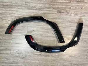 Kit de ajuste de arcos de rueda negro brillante con barras de luz LED para modelos <span class=keywords><strong>Land</strong></span> <span class=keywords><strong>Rover</strong></span> <span class=keywords><strong>Defender</strong></span> L663 4 puertas 2020 2021 <span class=keywords><strong>2022</strong></span> 2023 - Product Image 6